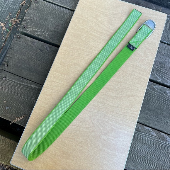 Chaco Unisex Webbing Belt In Green & White - Picture 8 of 12